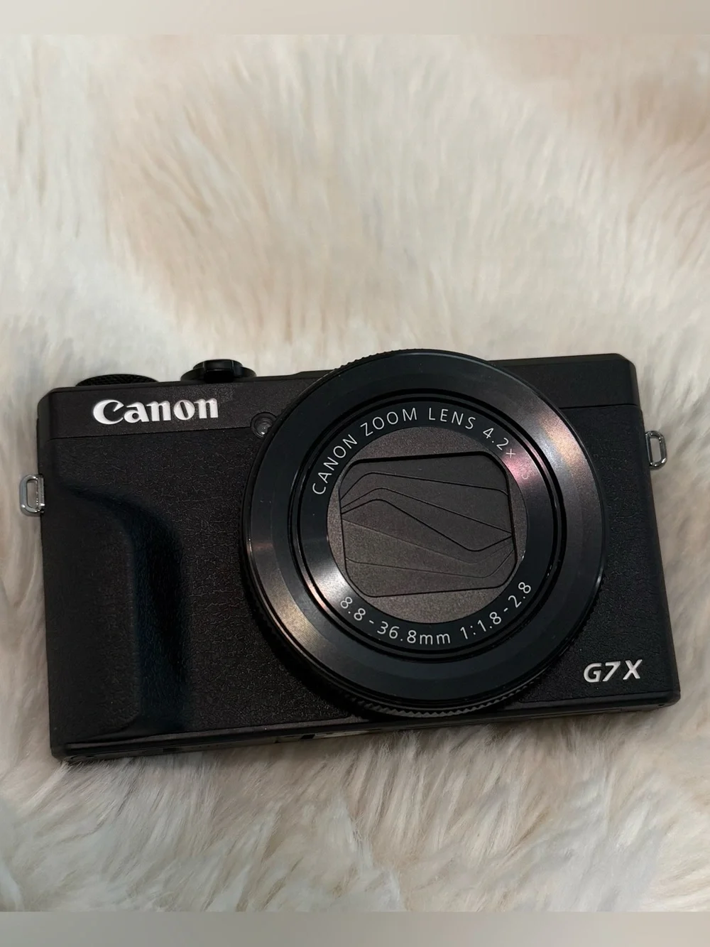 Canon G7X Mark III